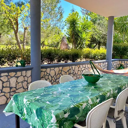 Trullo Villa *